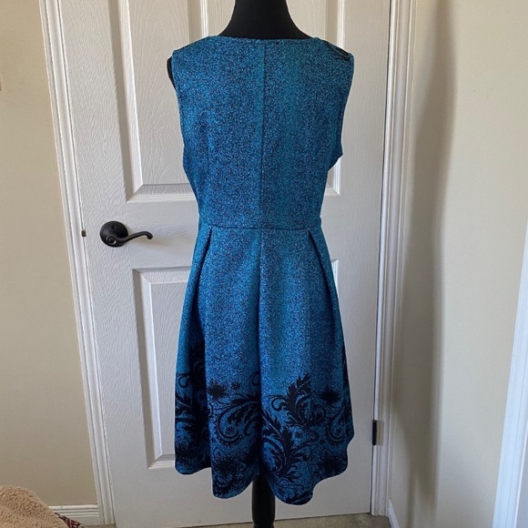 Teal & Black Paisley Print Fit & Flare Dress - Picture 5 of 12